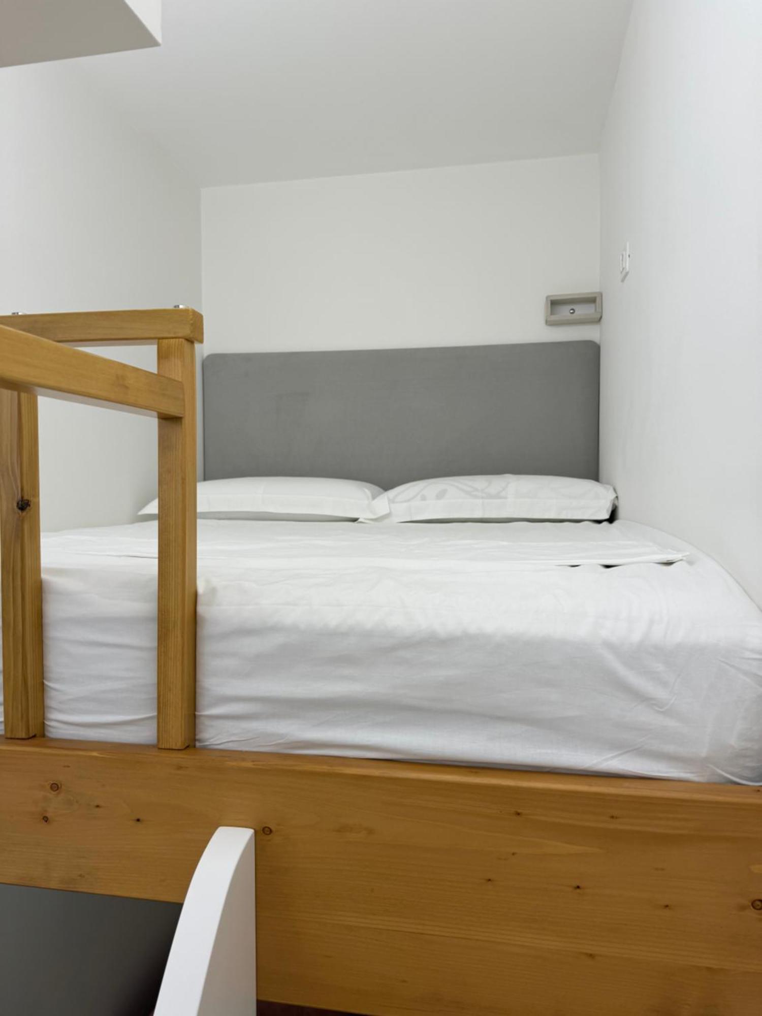 Guest Room Angolo Toscano Vlorë Exterior foto